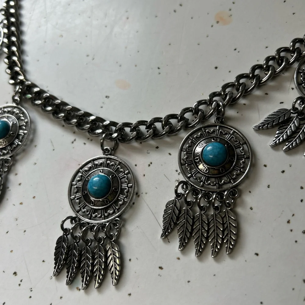 Silver‎ Chain Belt with Turquoise Details feather dream catcher